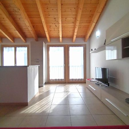 Travedona Loft By Lake Ixihome Buitenkant foto