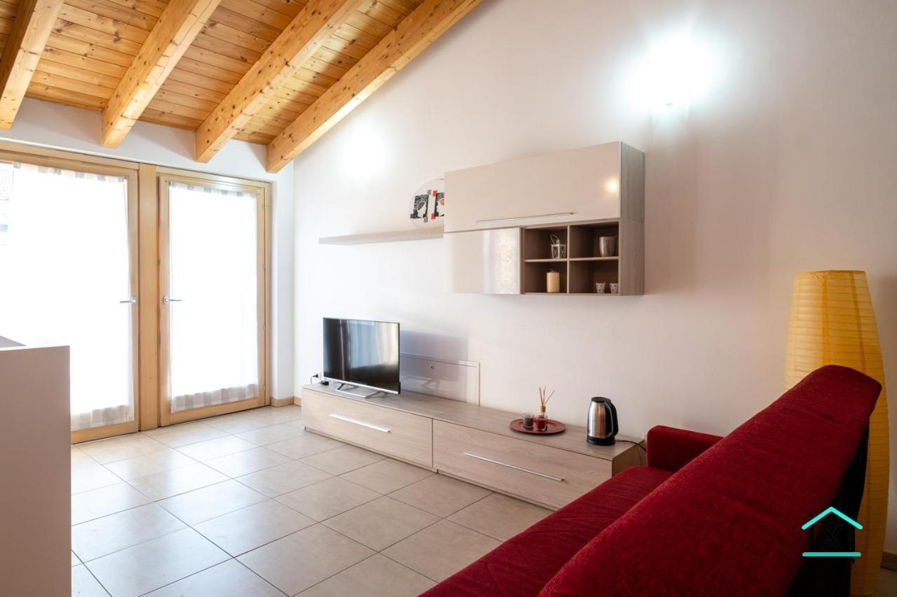 Travedona Loft By Lake Ixihome Buitenkant foto